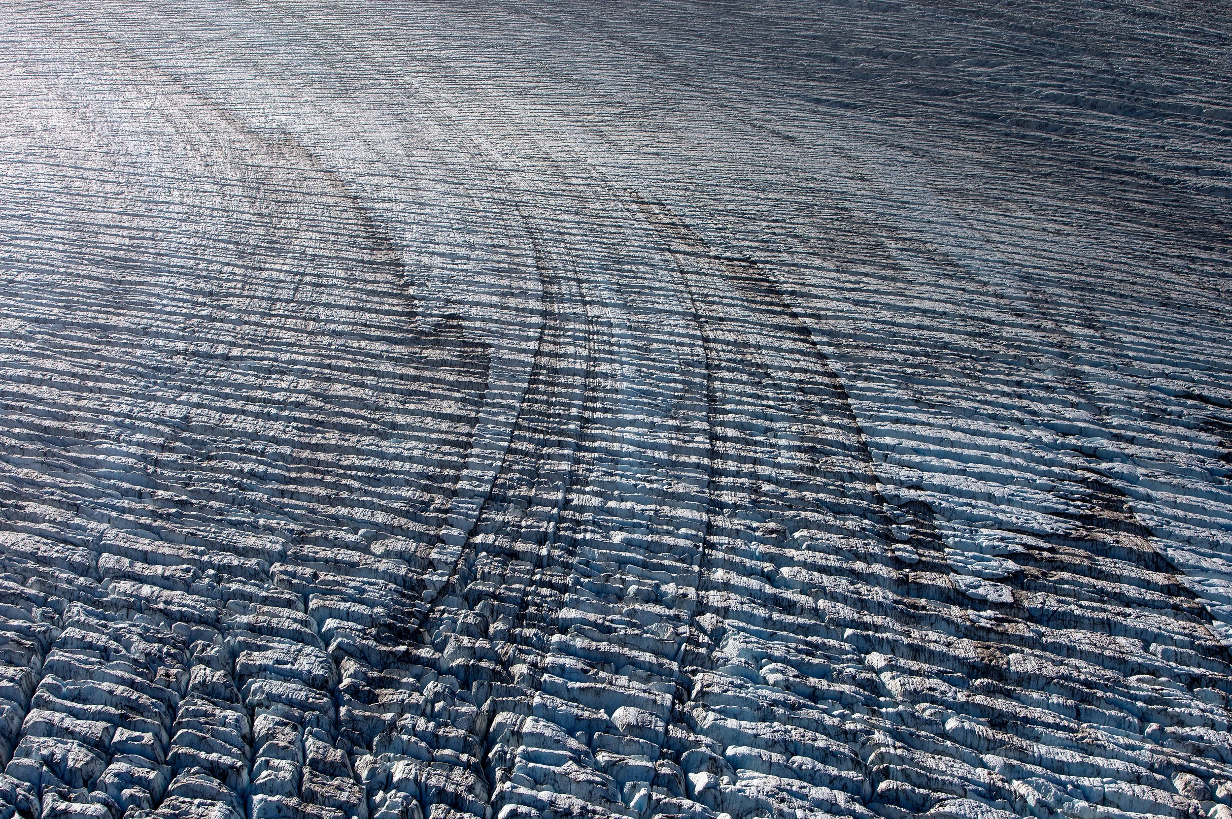 Glacier and landscape changes in Alaska.
